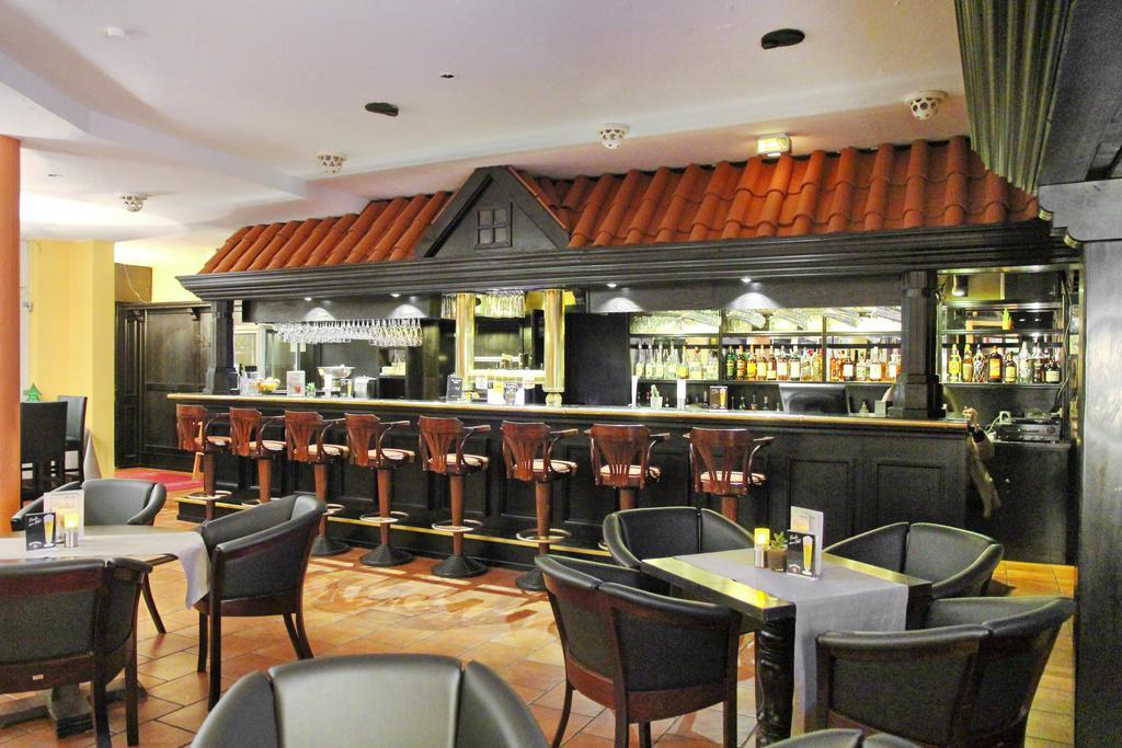 Relexa Hotel Bad Salzdetfurth Buitenkant foto