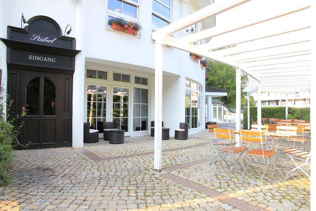 Relexa Hotel Bad Salzdetfurth Buitenkant foto