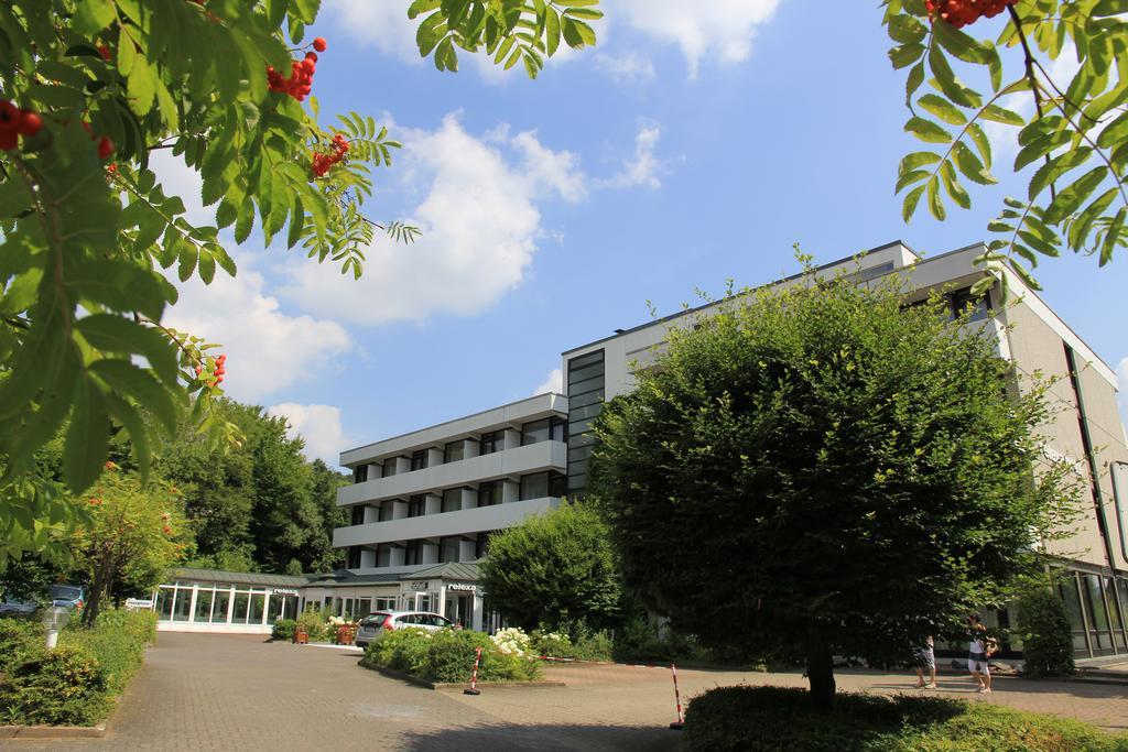 Relexa Hotel Bad Salzdetfurth Buitenkant foto