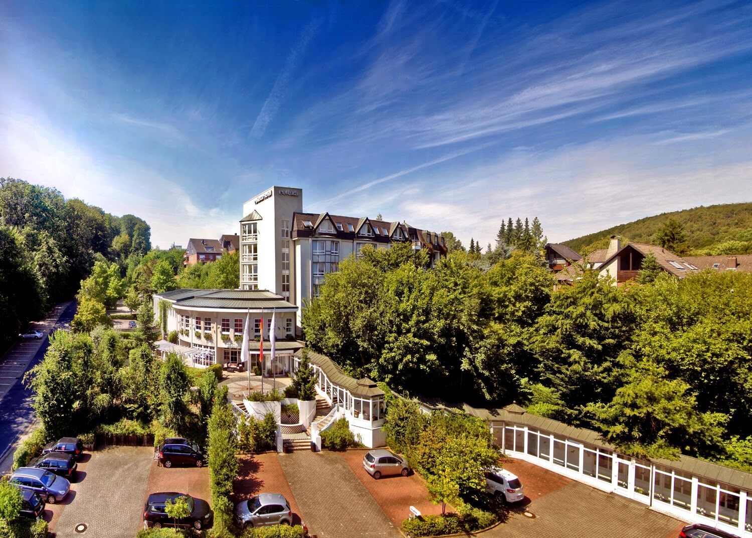 Relexa Hotel Bad Salzdetfurth Buitenkant foto